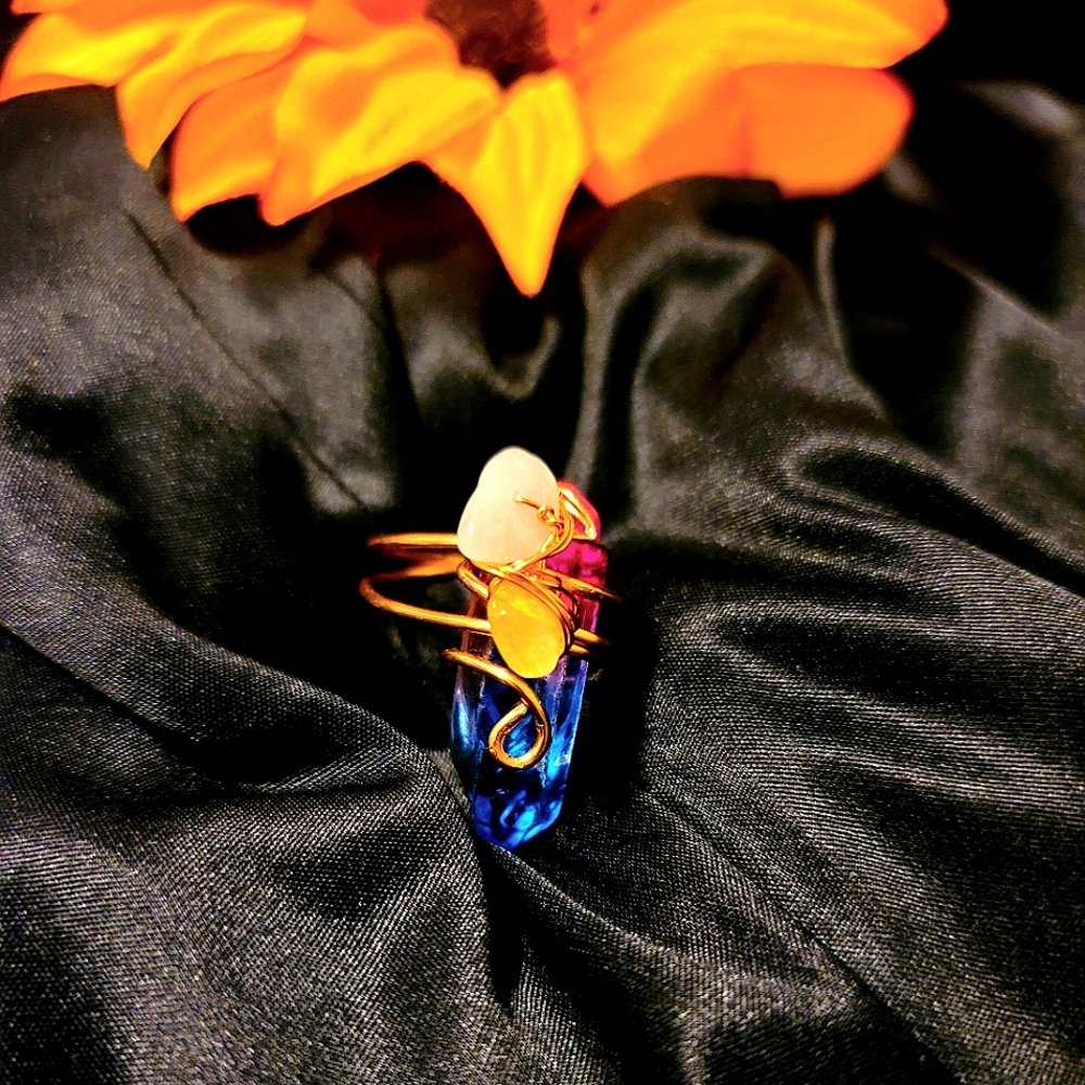Rainbow(Pink,blue) quartz wrapped copper ring adjustable handmade